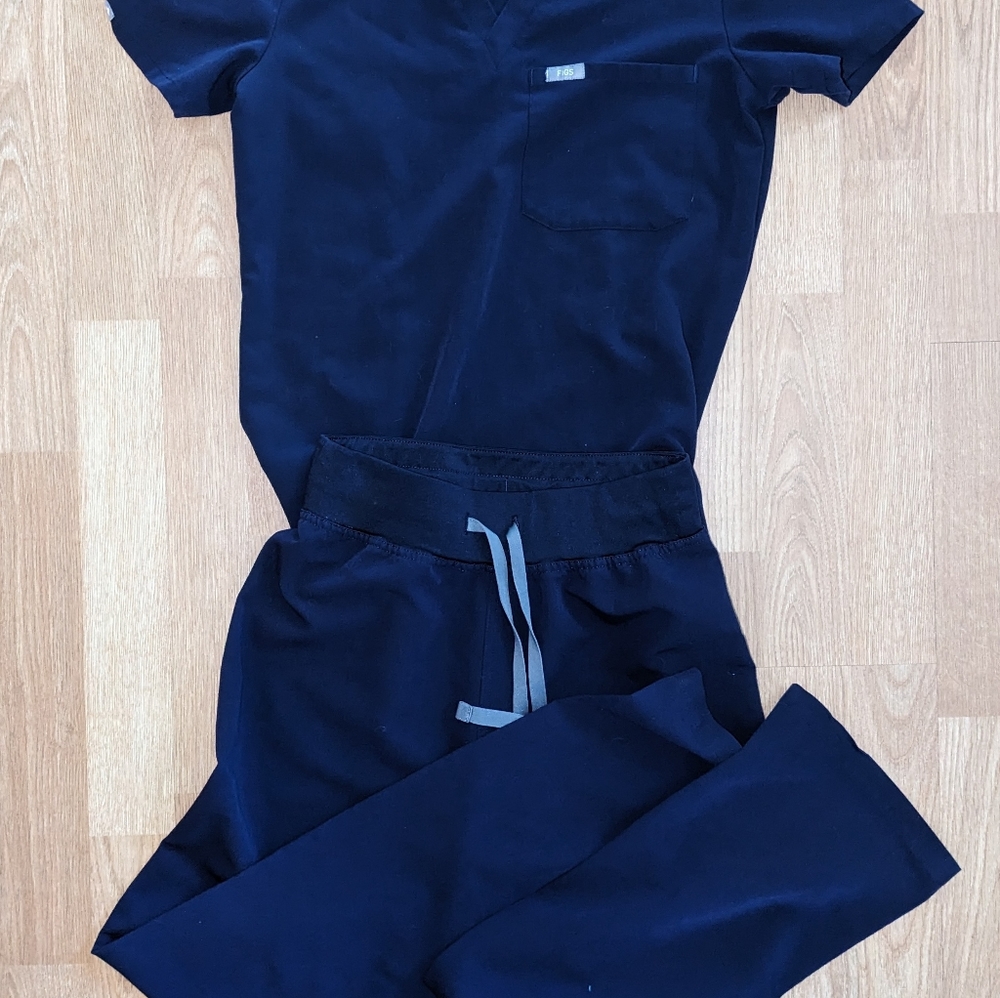 Figs scrub set, navy blue
